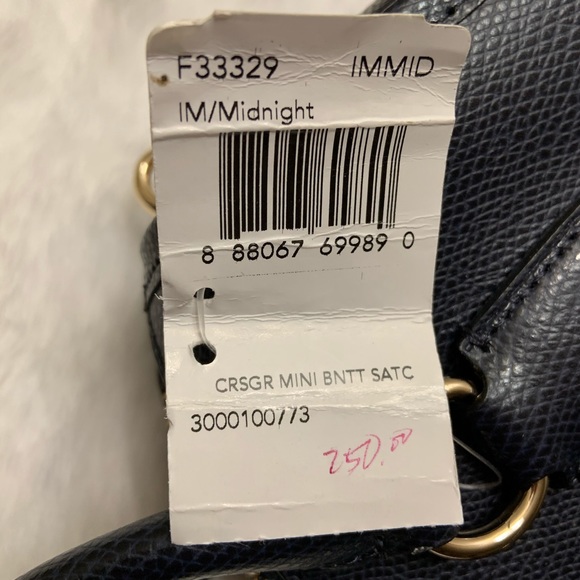 Coach mini crossbody - Picture 12 of 12